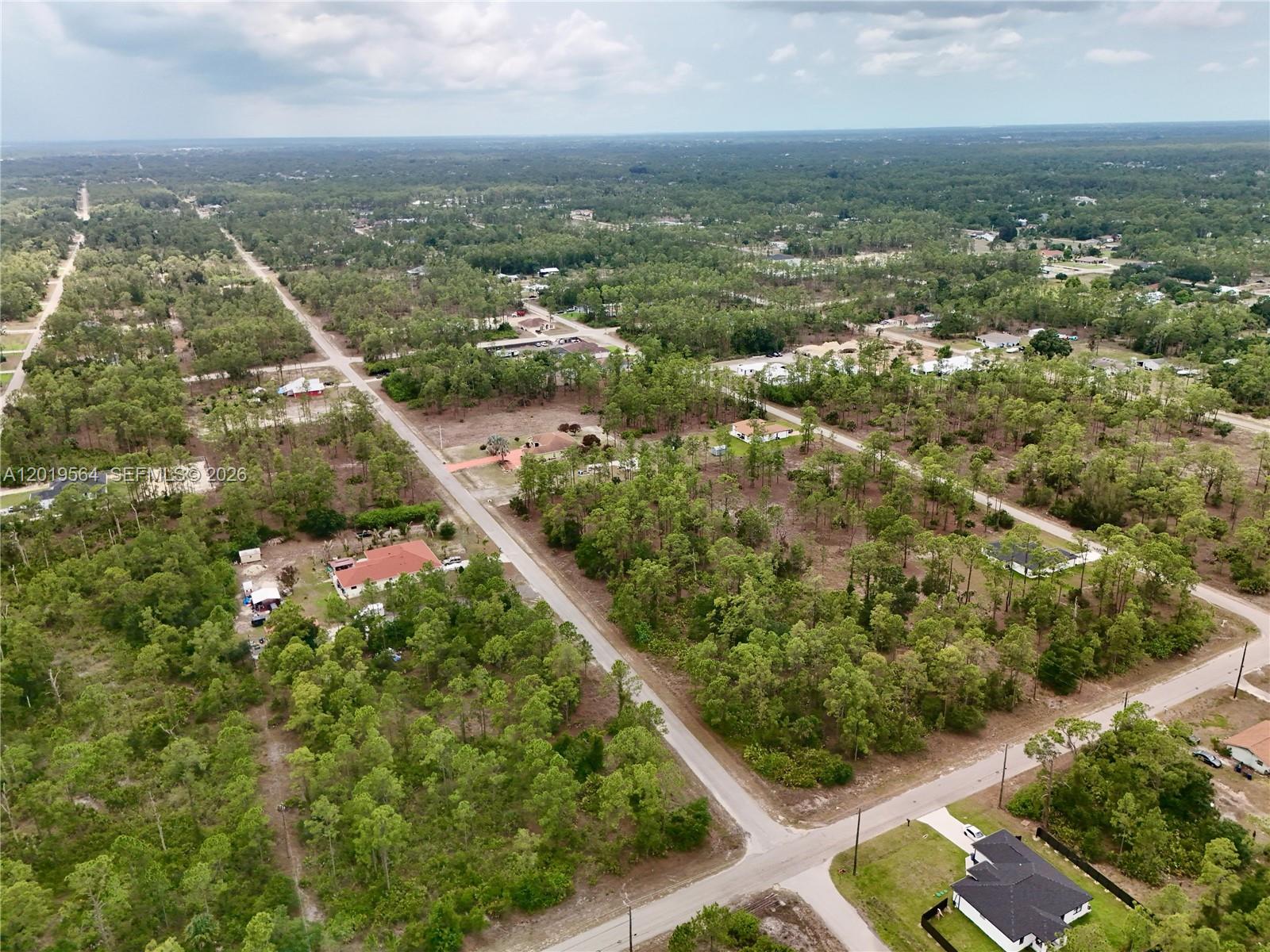LEHIGH ACRES - Land