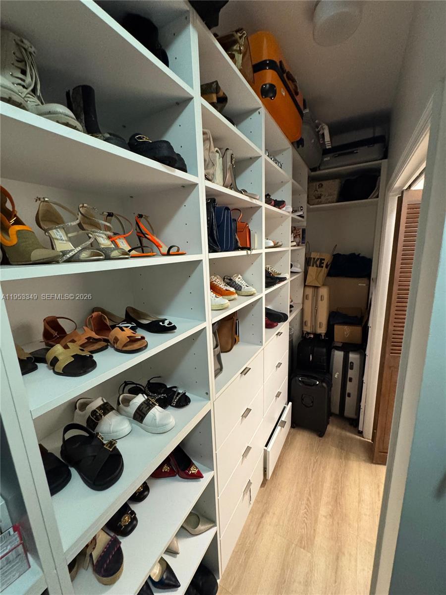 OAKDALE - Residential