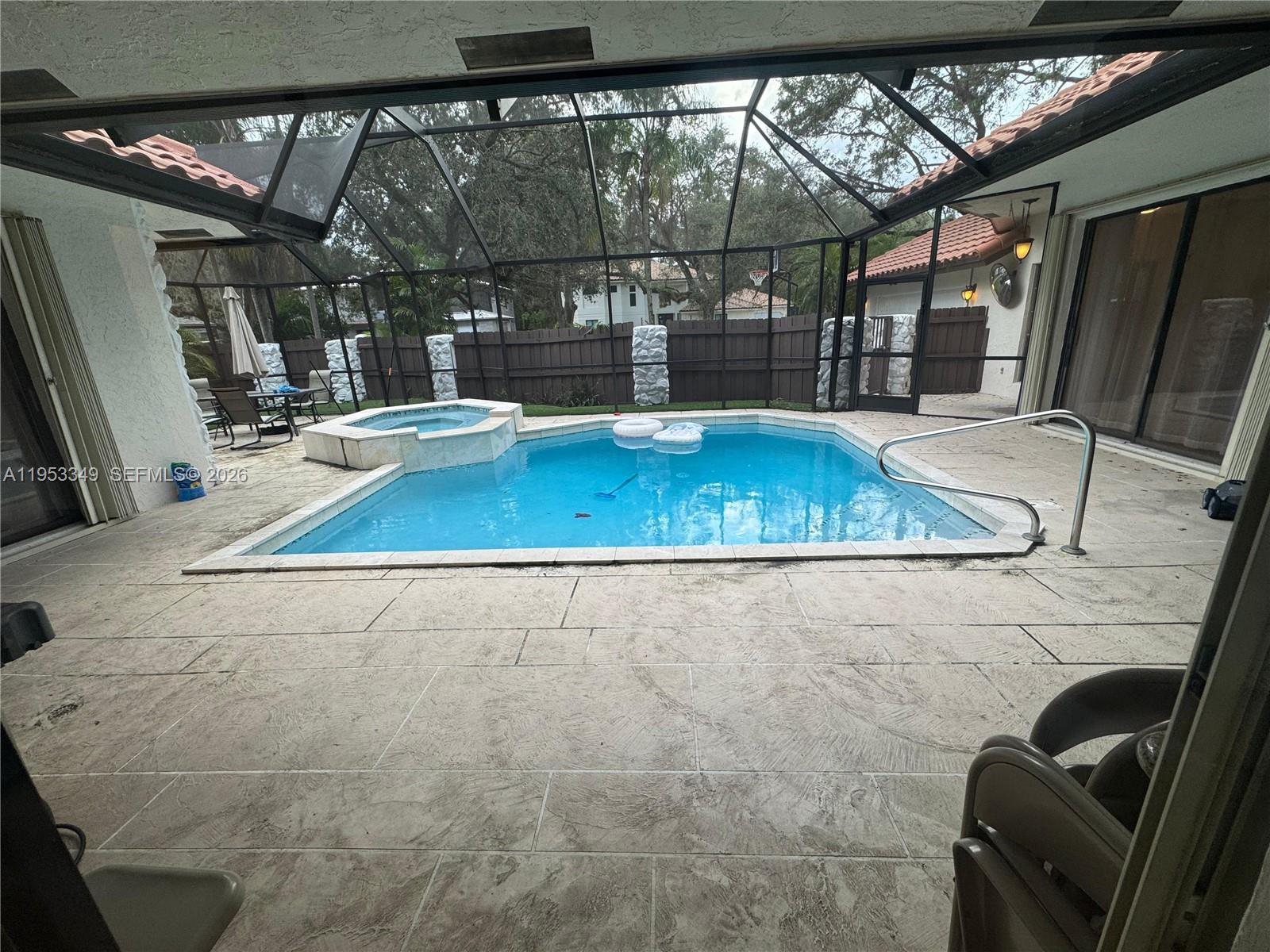 OAKDALE - Residential