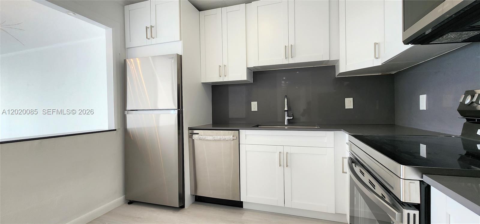 1200 NE Miami Gardens Dr 1005W