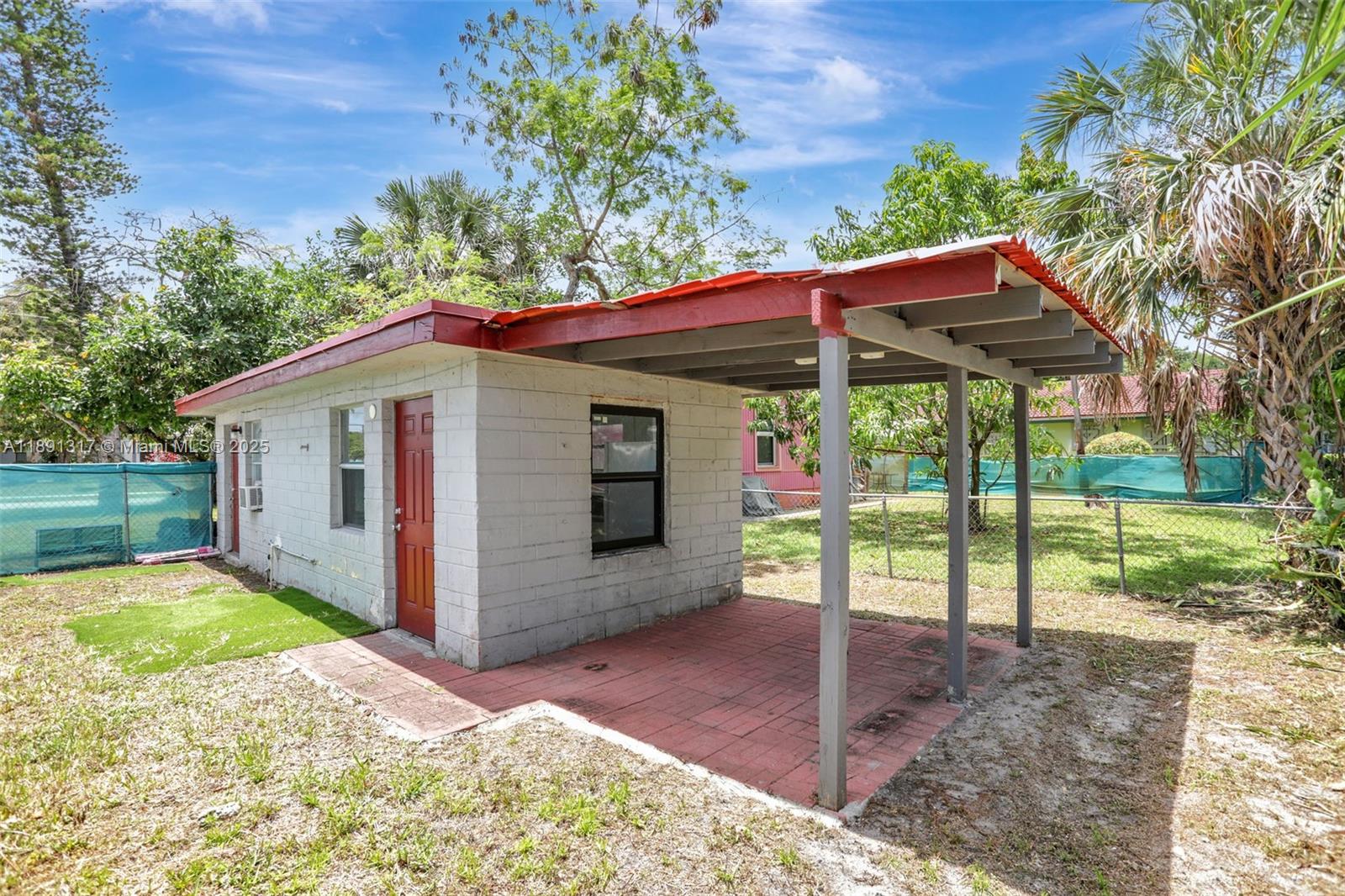 MIDDLE RIVER GARDENS - Residential