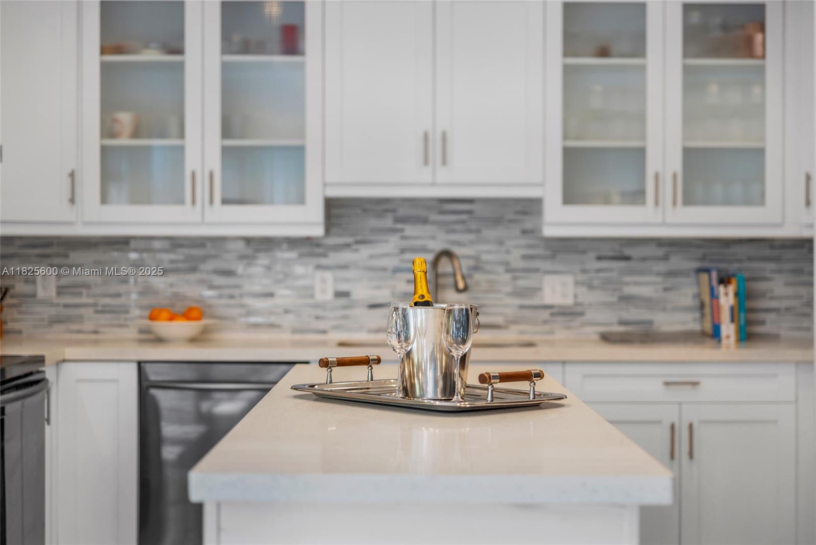 SHADOWLAWN EXTENSION - Residential