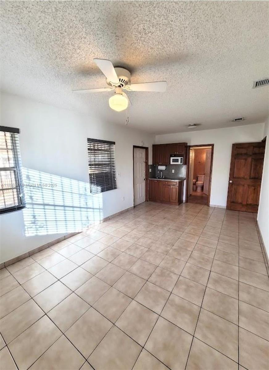 CORBETTS EIGHTH ST ADDN - Residential Lease