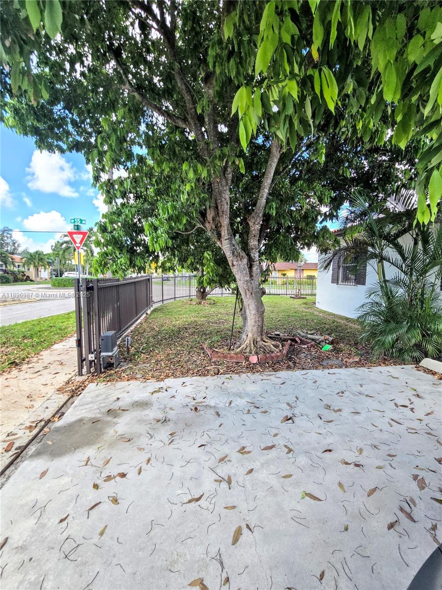 CORBETTS EIGHTH ST ADDN - Residential Lease