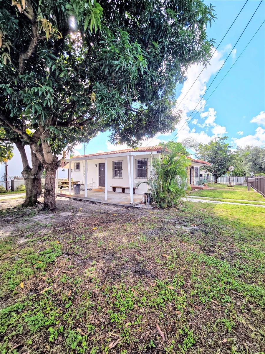 CORBETTS EIGHTH ST ADDN - Residential Lease