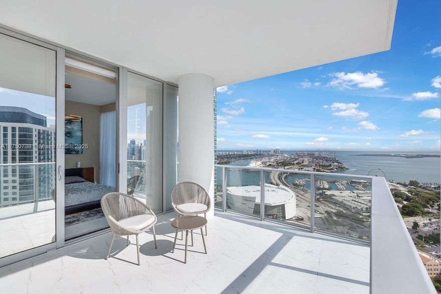 Furnished corner apartment at Paramount World Center with the best South-East exposure offering water views of the Port of Miami, Fisher Island, and Miami Beach, as well as stunning downtown views. The elevator takes you to your private lobby leading to a spacious 3 bedroom apartment plus a den that is set up for an office, and 4 full bathrooms. Enjoy the Chef’s kitchen with Bosh and Subzero appliances and ItalCraft cabinetry, motorized shades on all windows, and a large covered terrace. Paramount’s 5-star amenities include 24 hrs security, 4 pools, a full service spa, a fully equipped gym, tennis- and basketball courts, soccer field, boxing ring, and more. Only minutes from Bayfront Park, major highways, and the dining and shopping options offered in Downtown Miami.