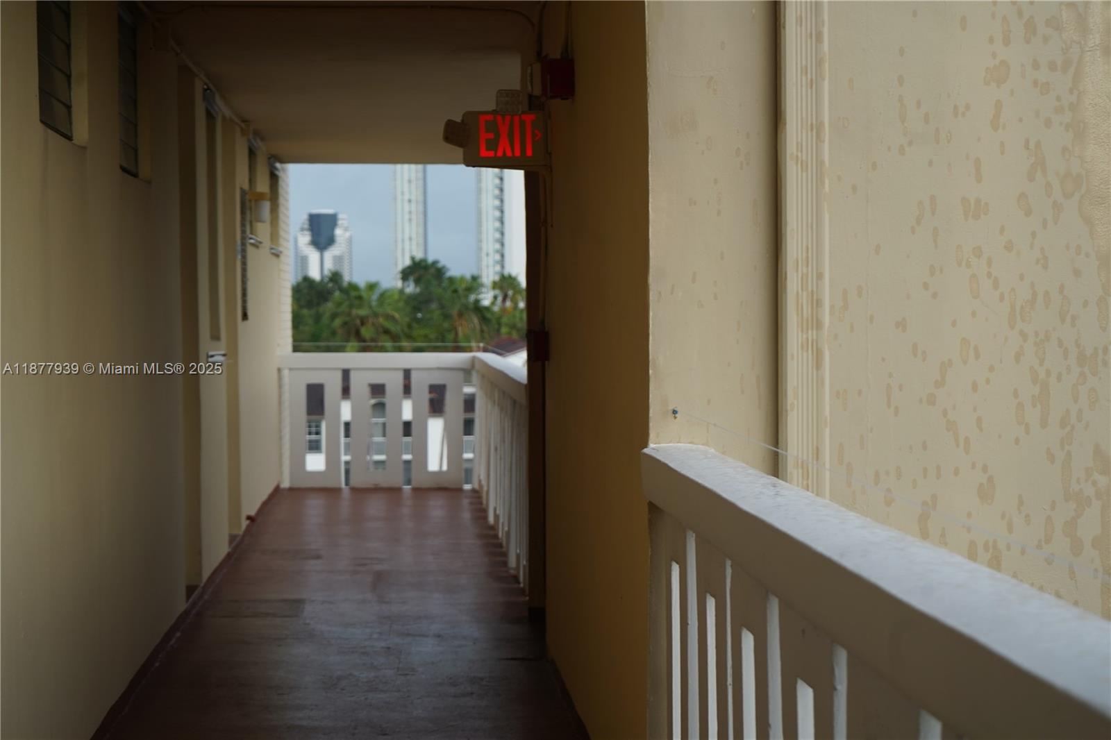 POINT EAST ONE CONDO-BLDG - Residential Lease