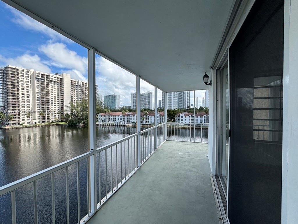 POINT EAST ONE CONDO-BLDG - Residential Lease