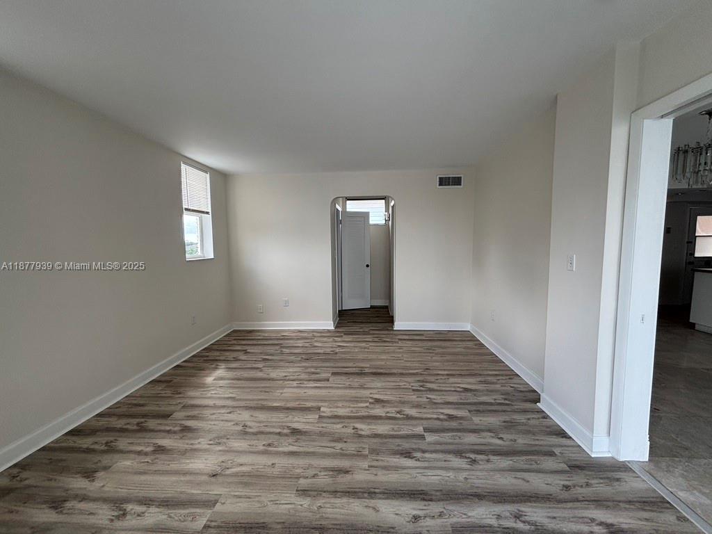 POINT EAST ONE CONDO-BLDG - Residential Lease