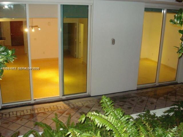 BRICKELL ON THE RIVER N T - Residential Lease