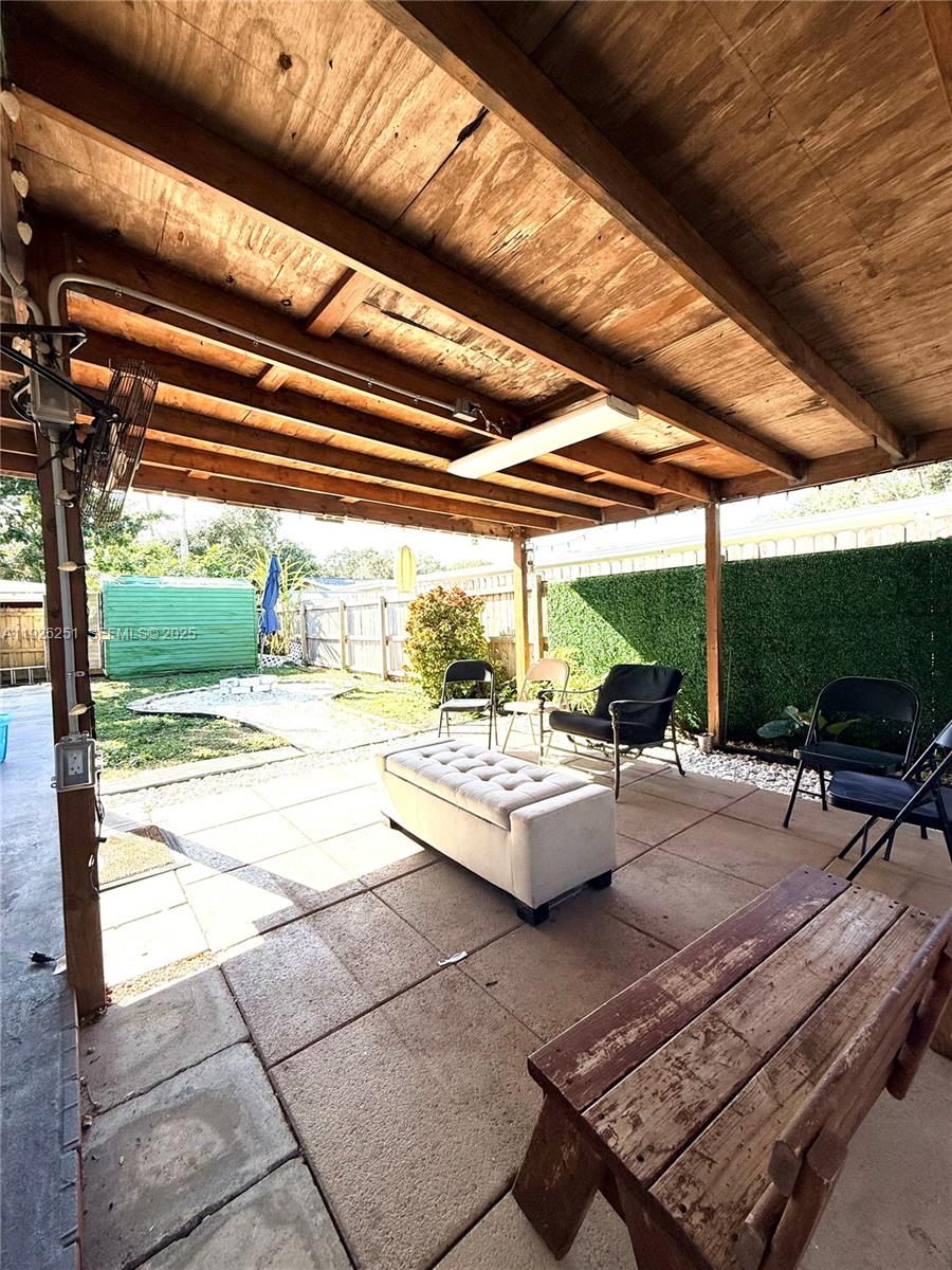 DRIFTWOOD ACRES NO 20 - Residential Lease