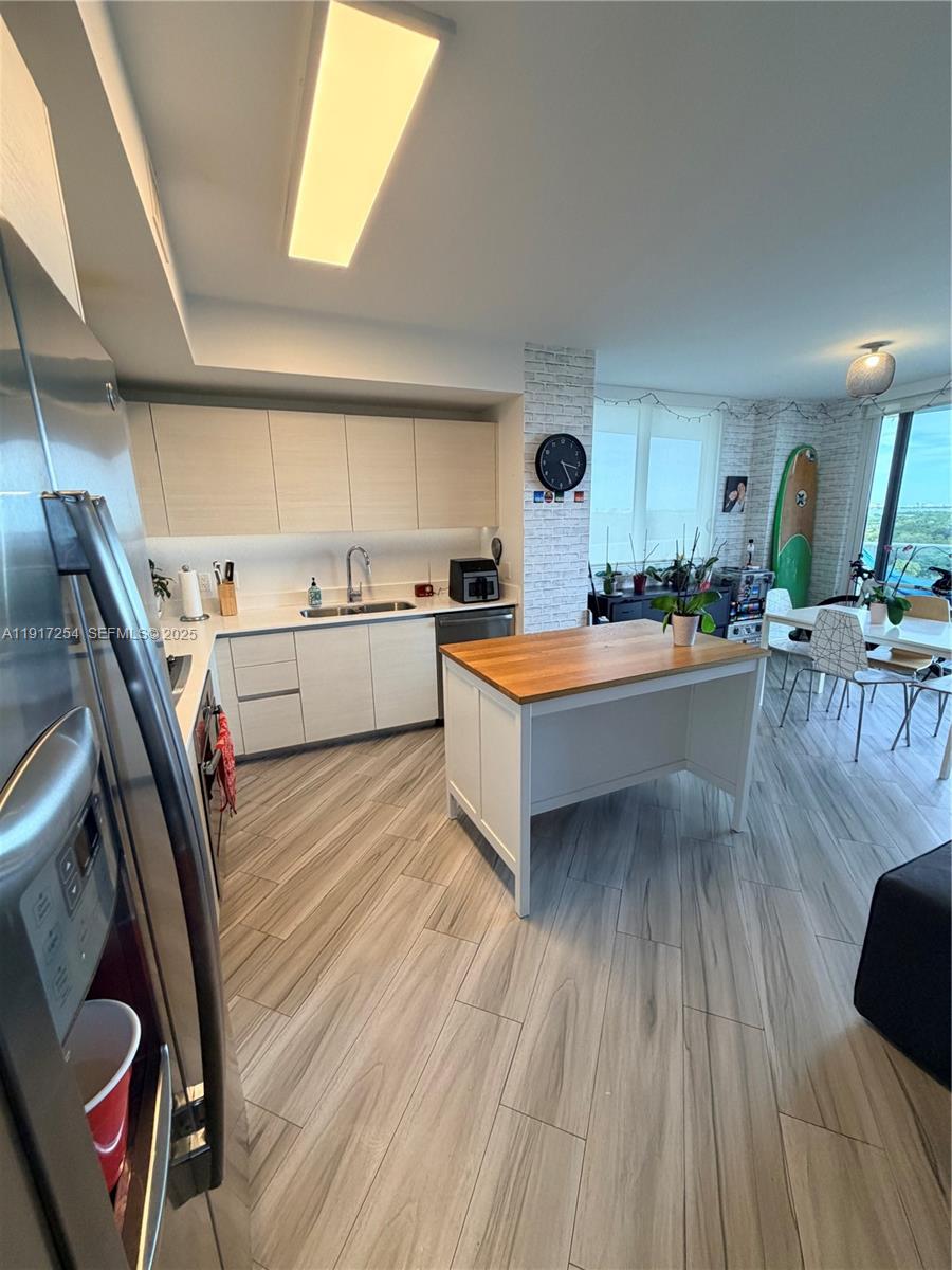 4250 BISCAYNE BOULEVARD C - Residential