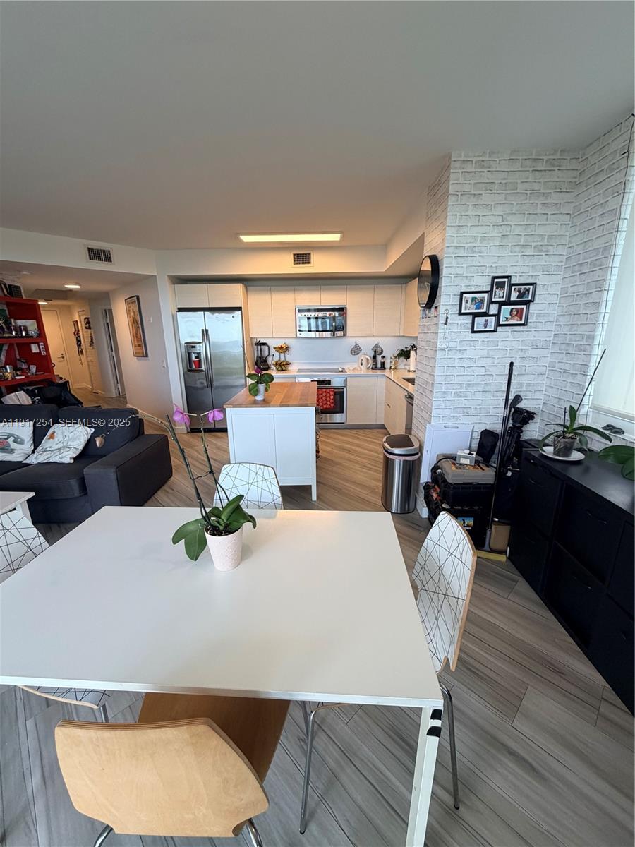 4250 BISCAYNE BOULEVARD C - Residential