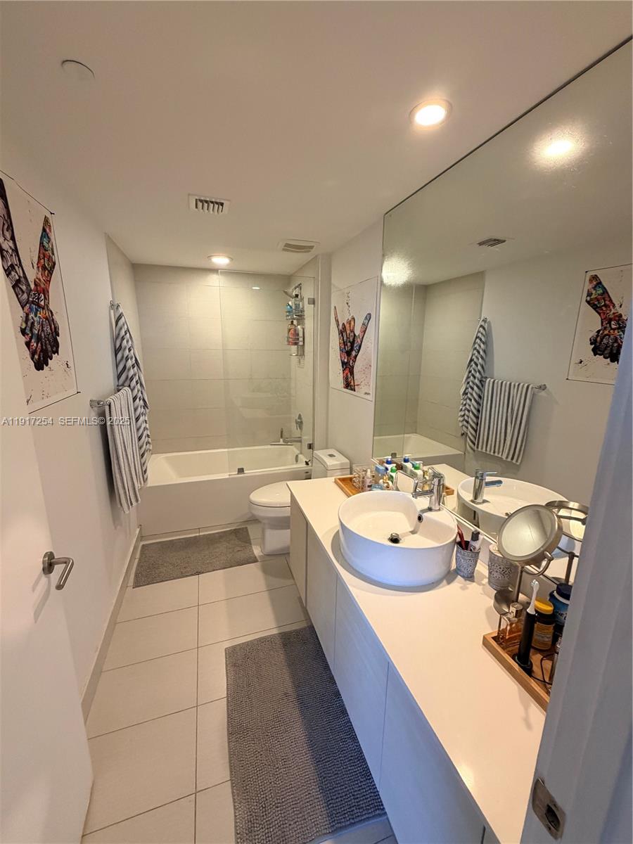 4250 BISCAYNE BOULEVARD C - Residential