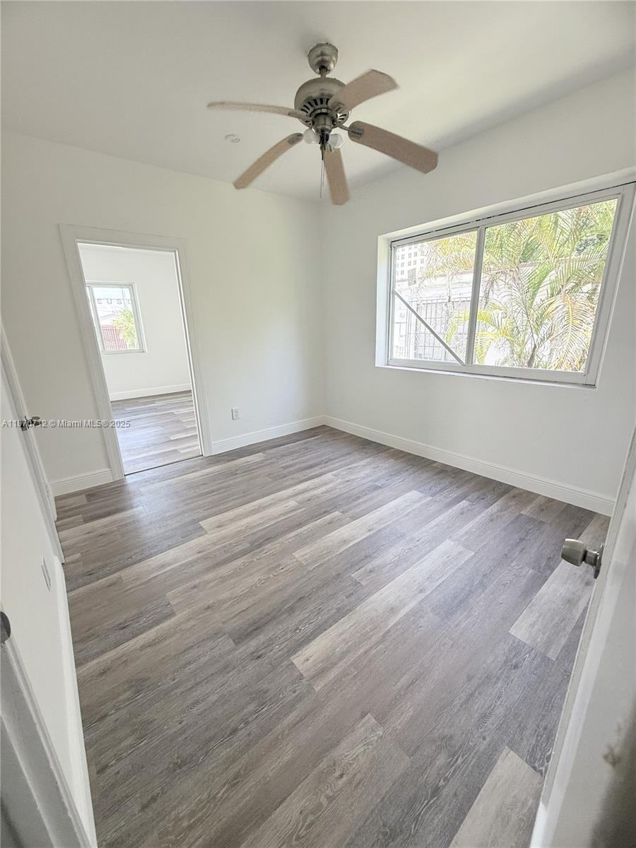 BEVERLY HEIGHTS - Residential Income