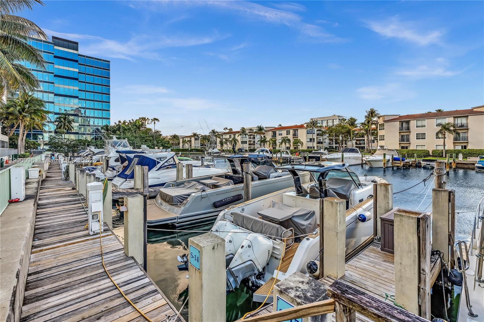 UPTOWN MARINA LOFTS CONDO - Residential