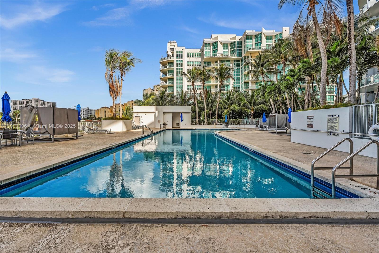 UPTOWN MARINA LOFTS CONDO - Residential