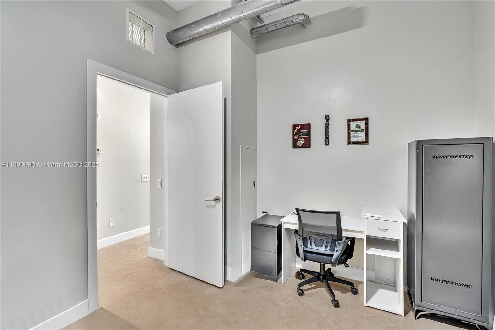 UPTOWN MARINA LOFTS CONDO - Residential