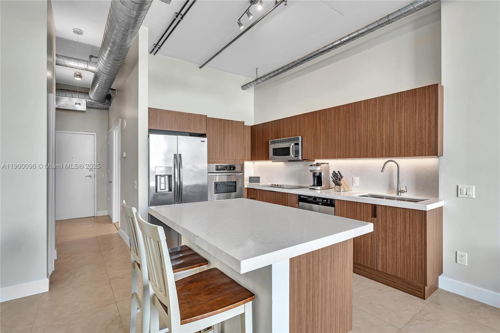 UPTOWN MARINA LOFTS CONDO - Residential
