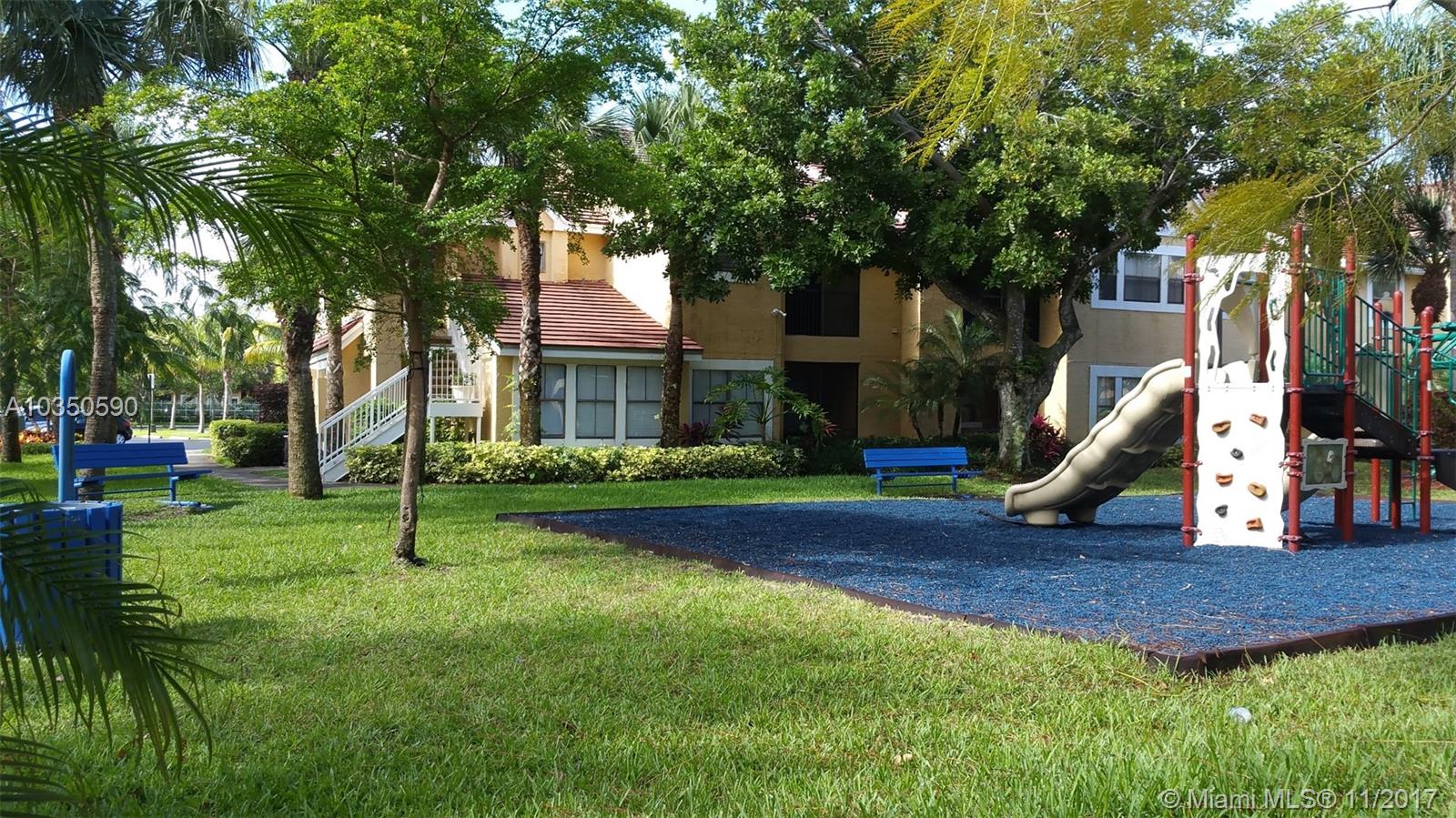 Biscayne Beach Club Con - Residential Lease