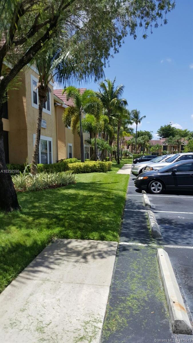 Biscayne Beach Club Con - Residential Lease