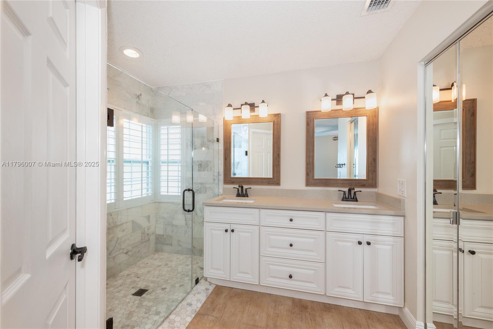 SECTOR 5 - - Residential