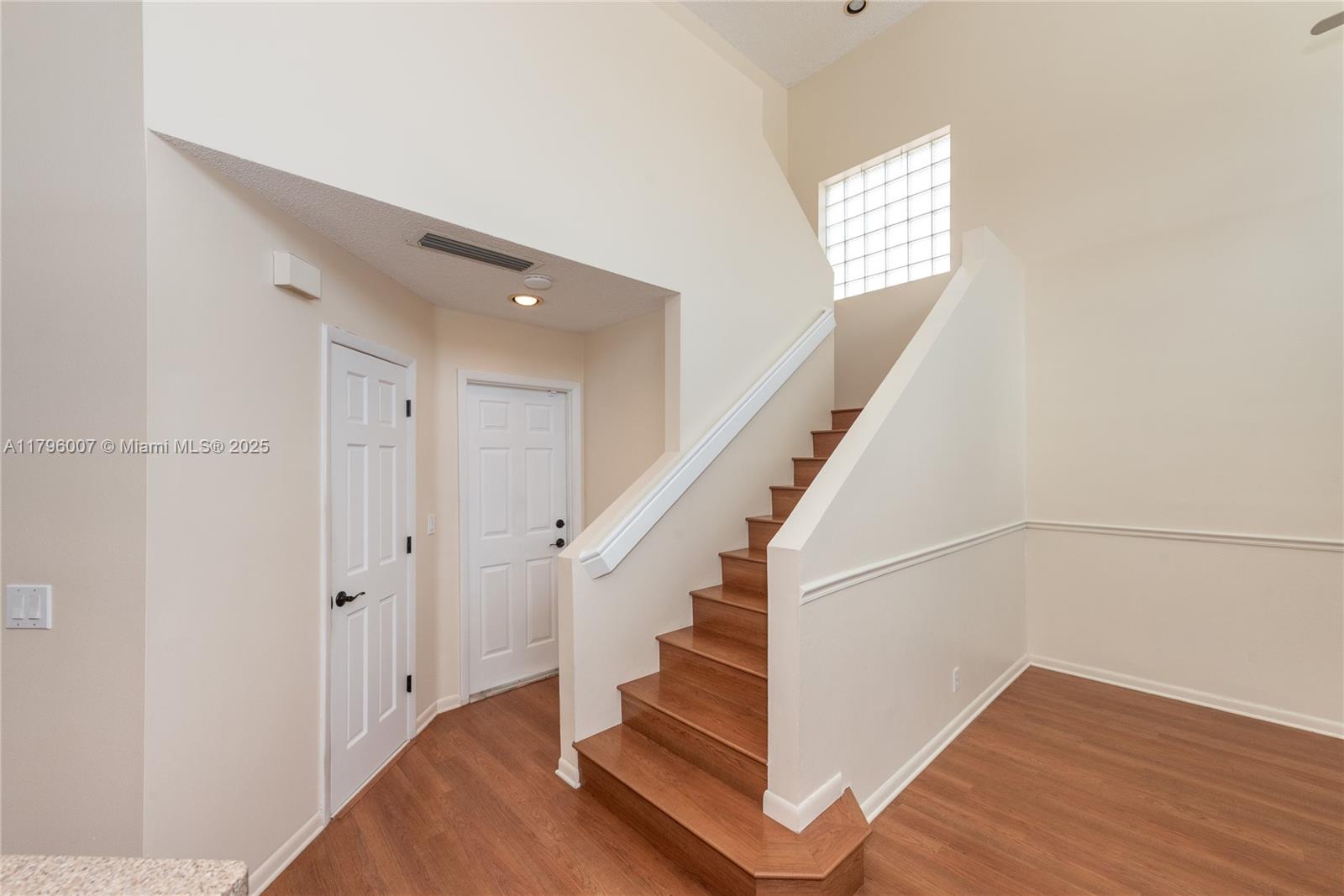 SECTOR 5 - - Residential