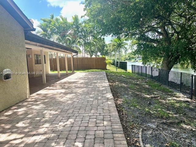 JACARANDA LAKES SECTION T - Residential Lease