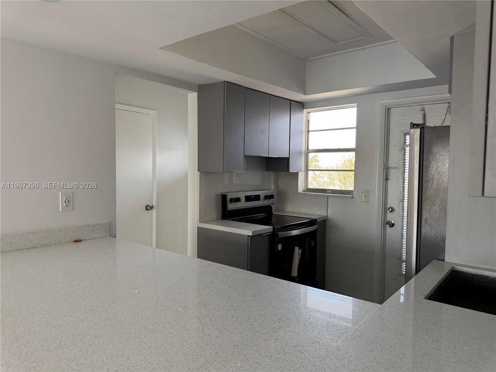 Photo of 1333 E Hallandale Beach Blvd #444, Hallandale Beach, FL 33009 (MLS # A11967396)