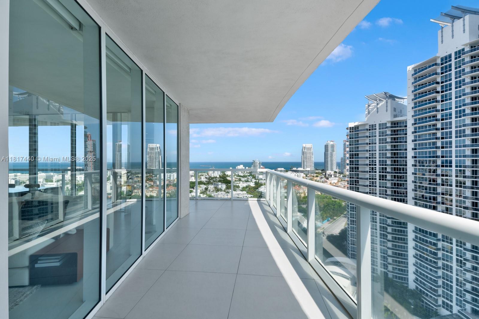 ICON CONDO - Residential