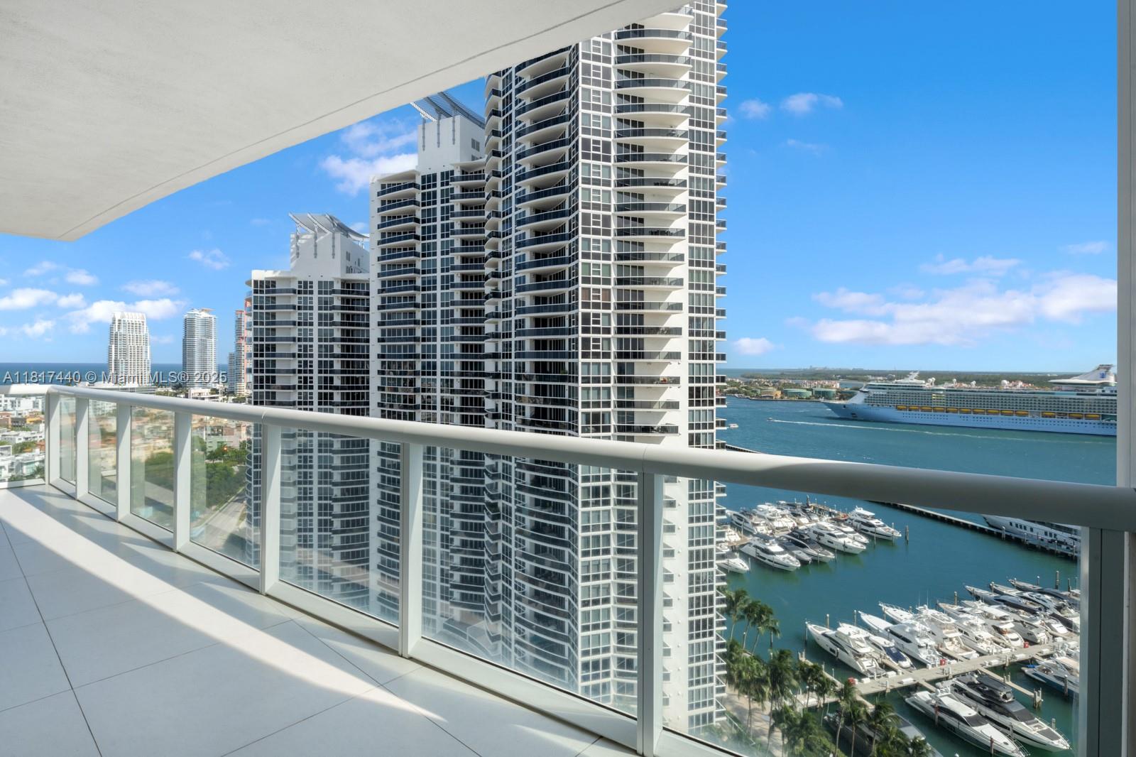 ICON CONDO - Residential