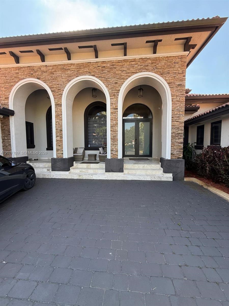 RENAISSANCE RANCHES - Residential