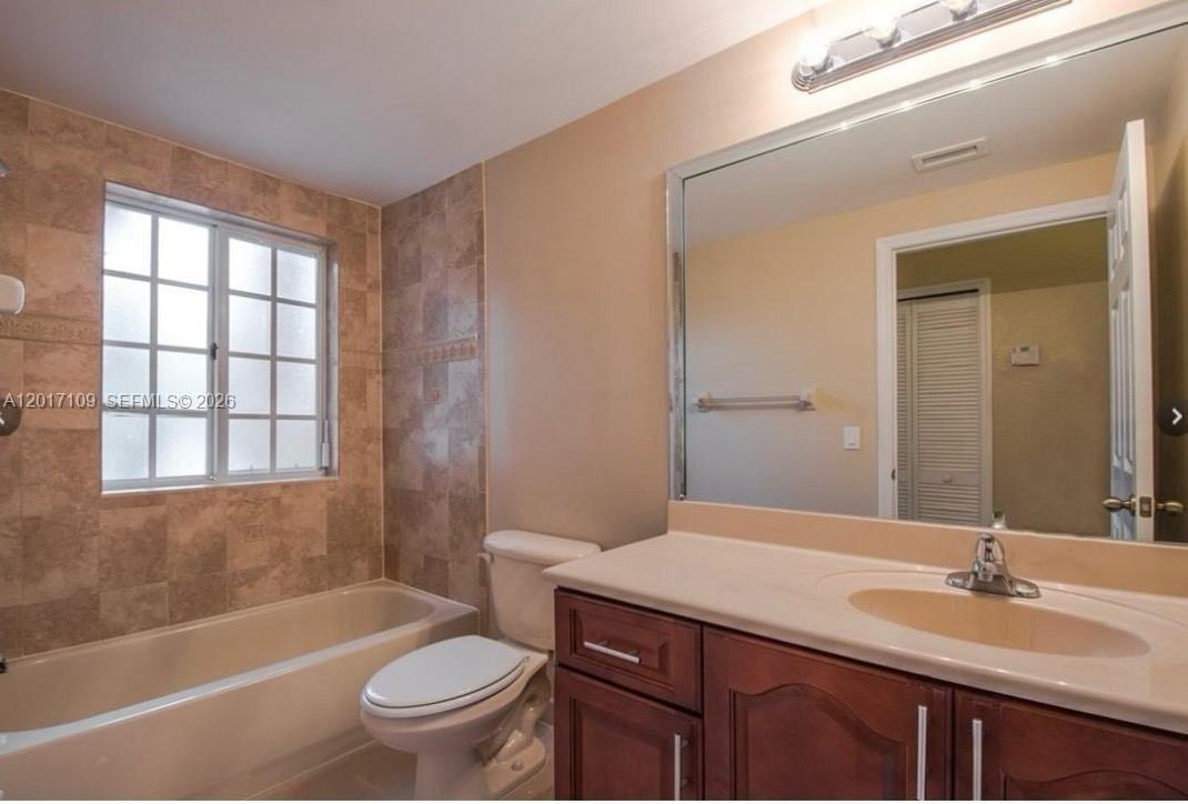 RENAISSANCE RANCHES - Residential