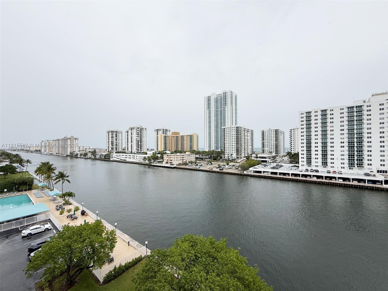 OCEANVIEW PARK CONDO - Residential