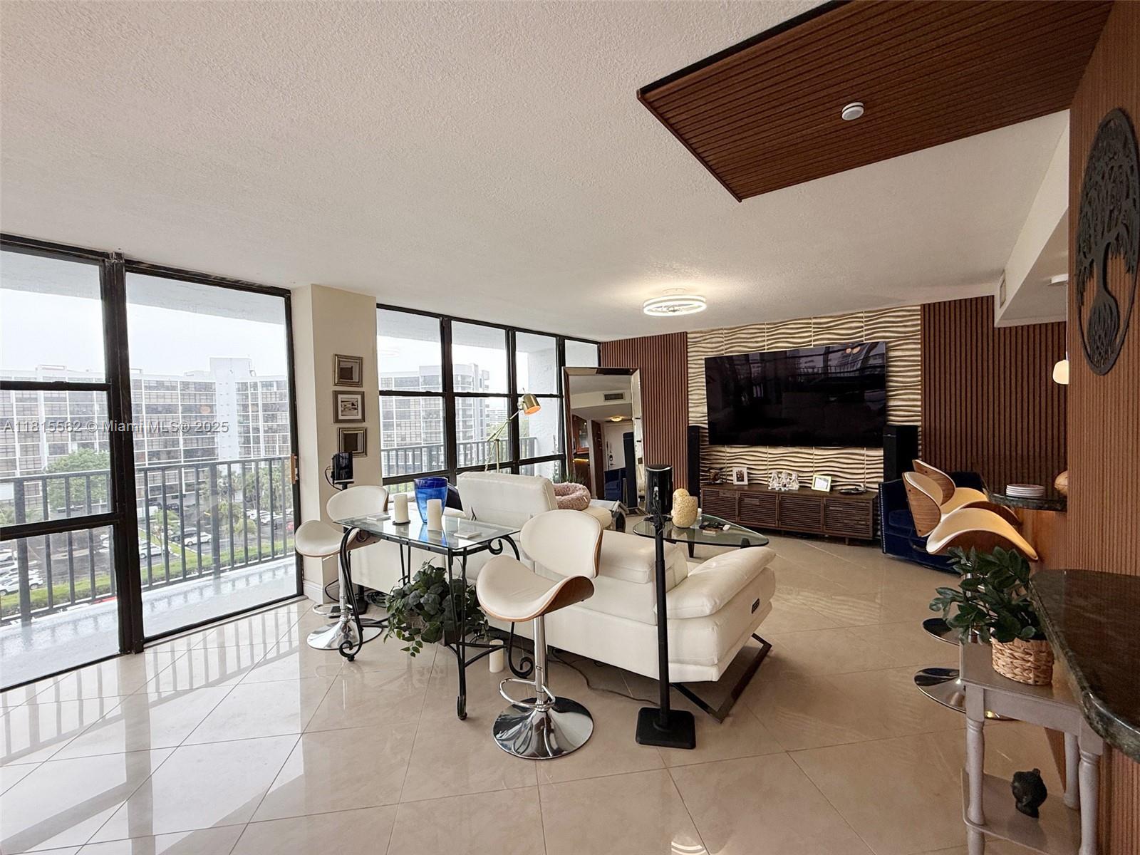 OCEANVIEW PARK CONDO - Residential
