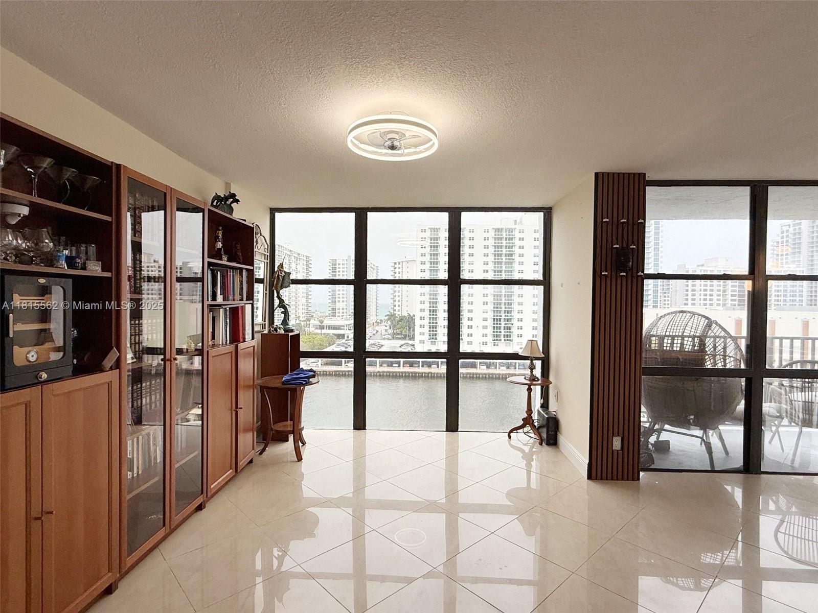 OCEANVIEW PARK CONDO - Residential