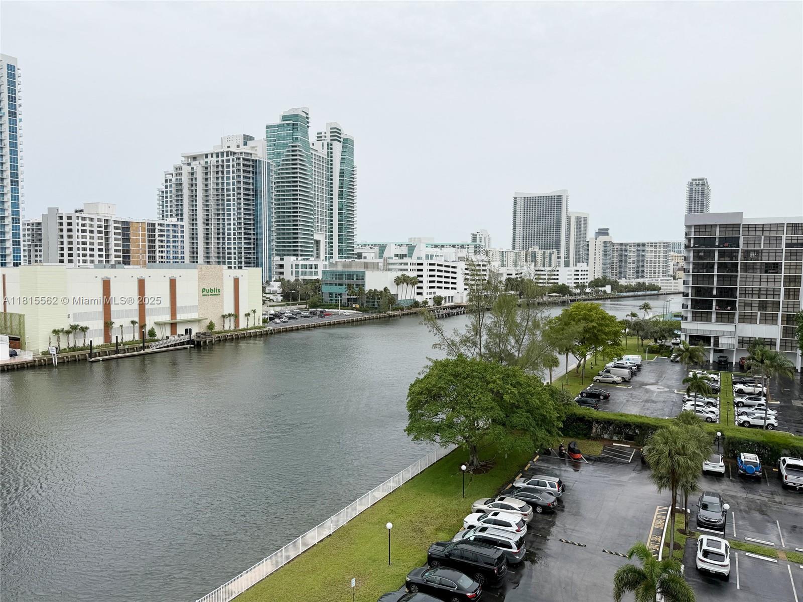 OCEANVIEW PARK CONDO - Residential