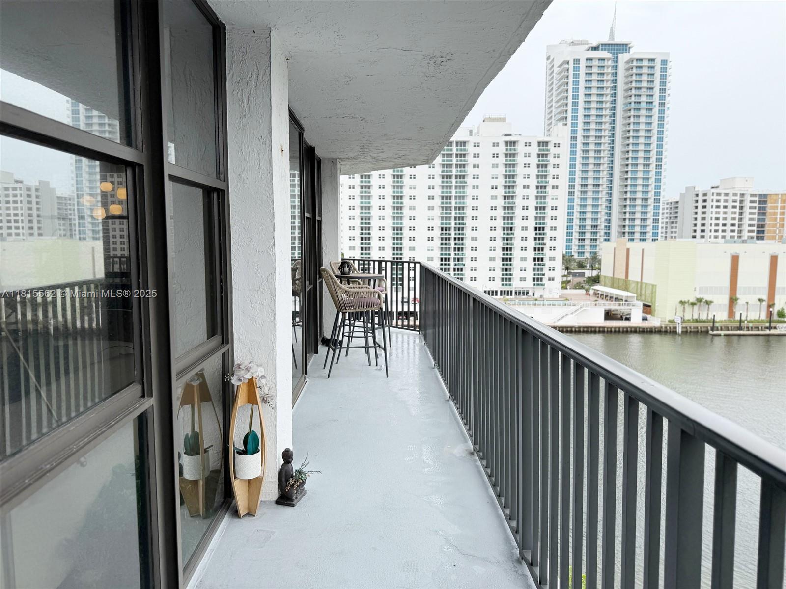 OCEANVIEW PARK CONDO - Residential