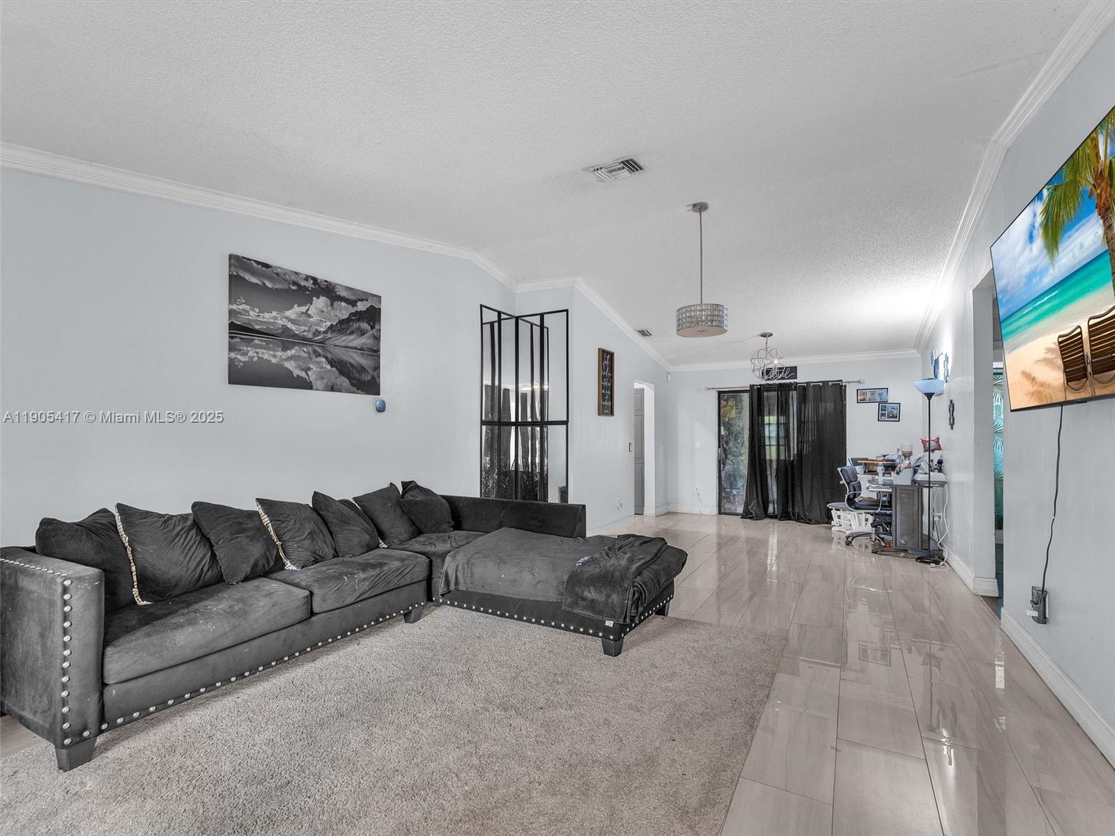 PALM-AIRE AT COCONUT CREE - Residential