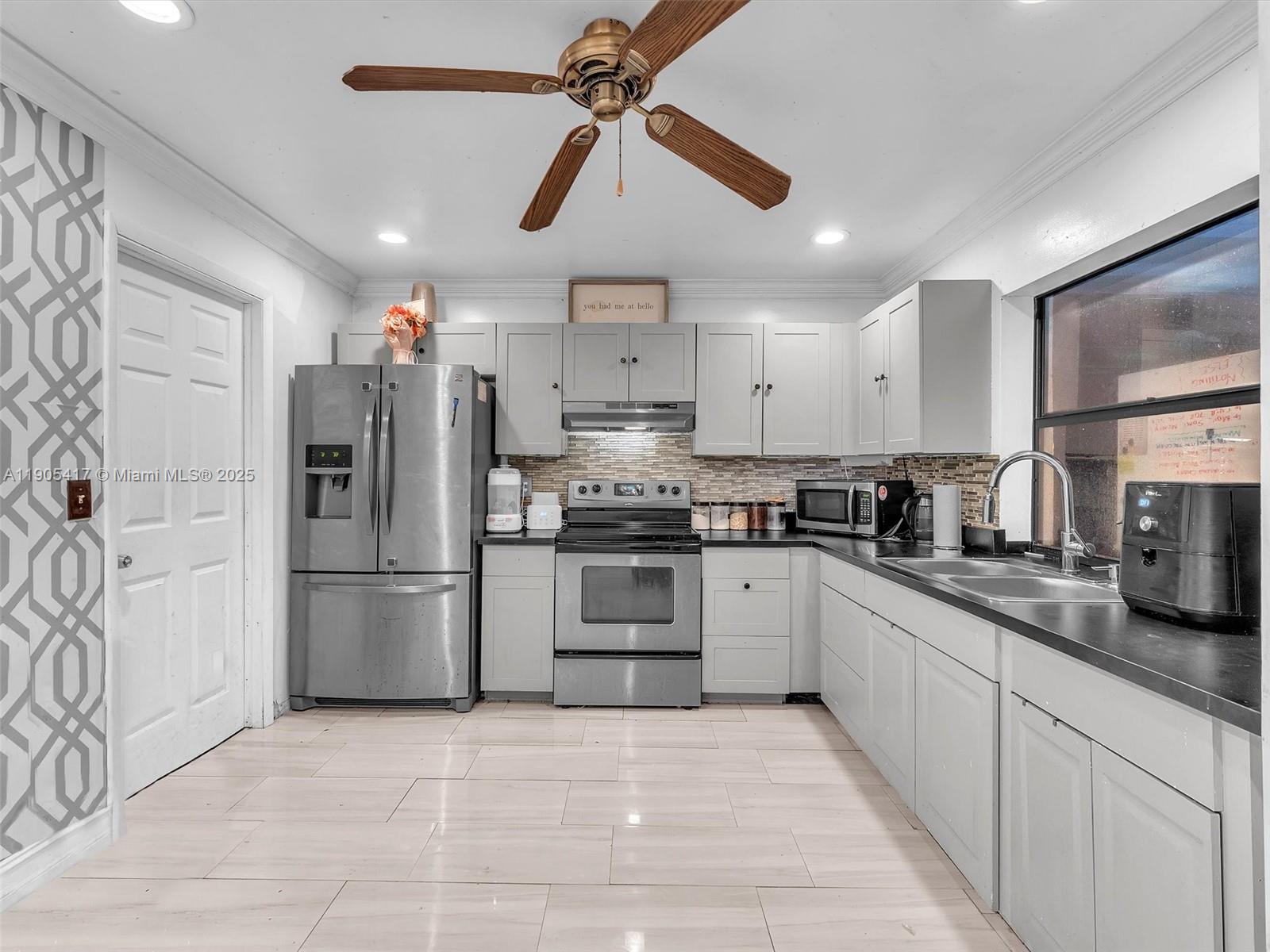 PALM-AIRE AT COCONUT CREE - Residential