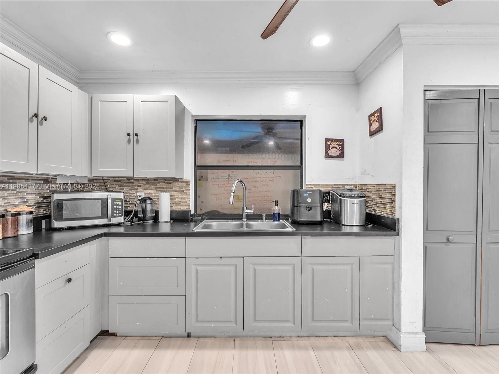 PALM-AIRE AT COCONUT CREE - Residential