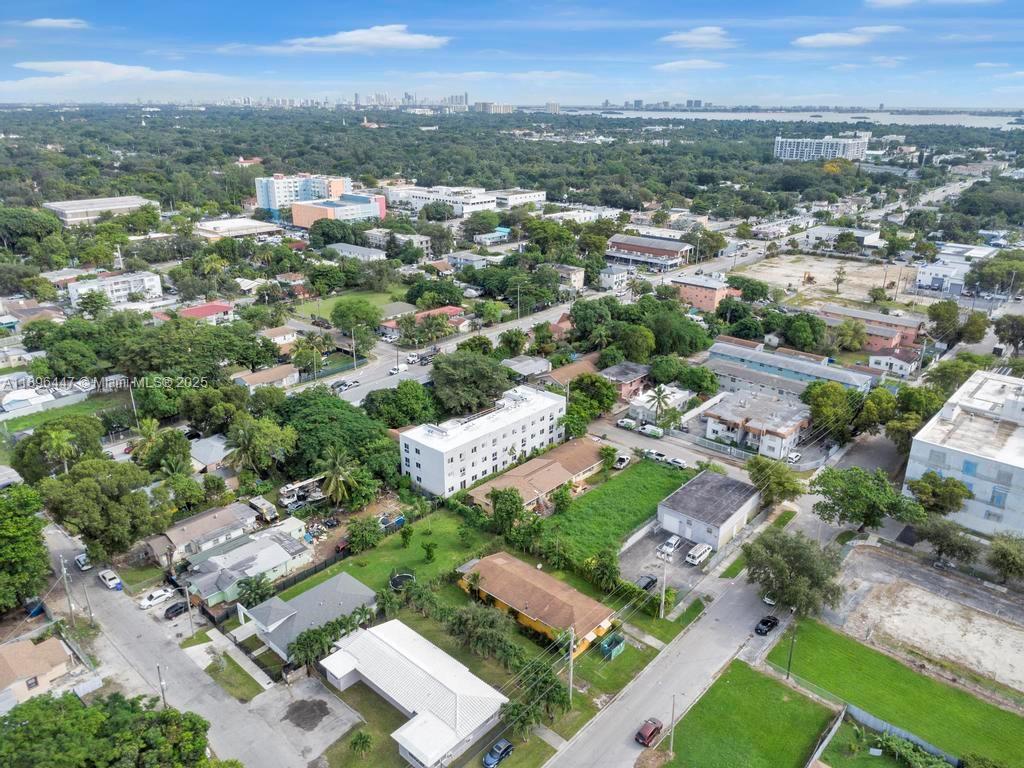 LITTLE RIVER GDNS PB 6-153 - Residential Income