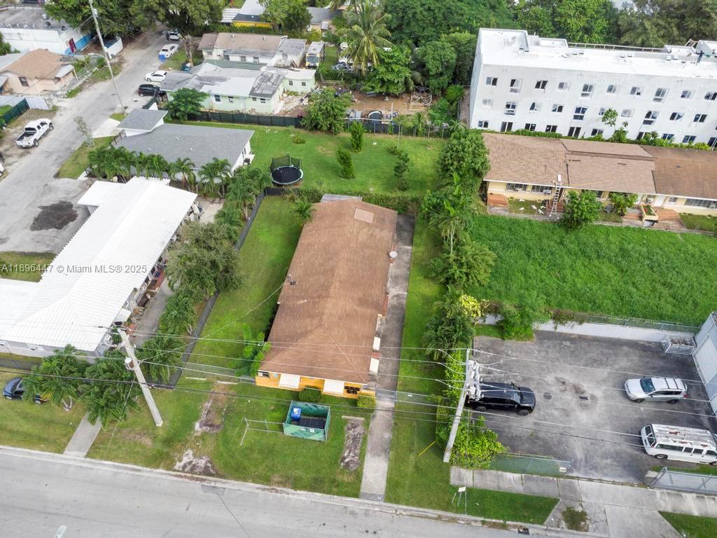 LITTLE RIVER GDNS PB 6-153 - Residential Income