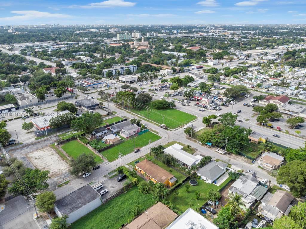 LITTLE RIVER GDNS PB 6-153 - Residential Income