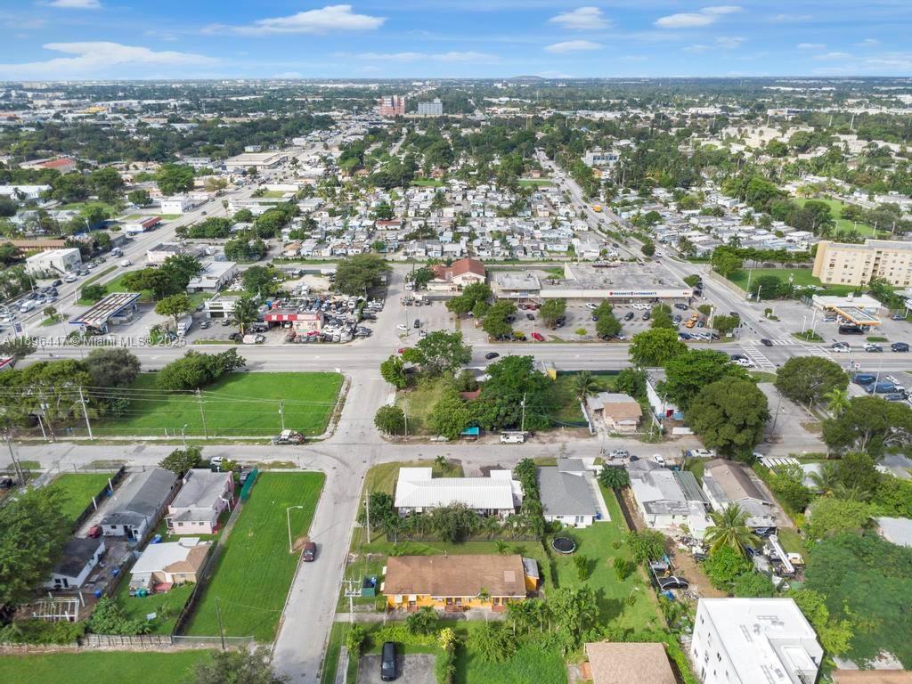 LITTLE RIVER GDNS PB 6-153 - Residential Income