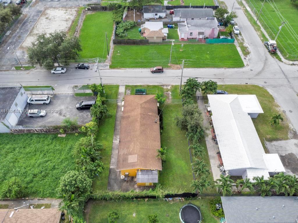 LITTLE RIVER GDNS PB 6-153 - Residential Income
