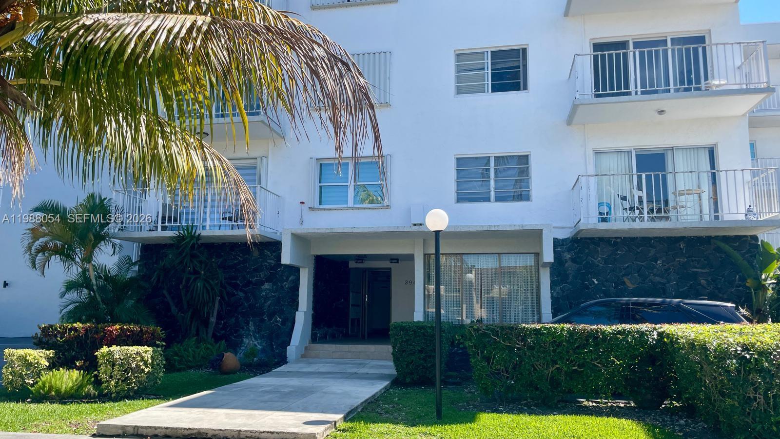 LA MAR BREEZE WATER VIEWS - Residential