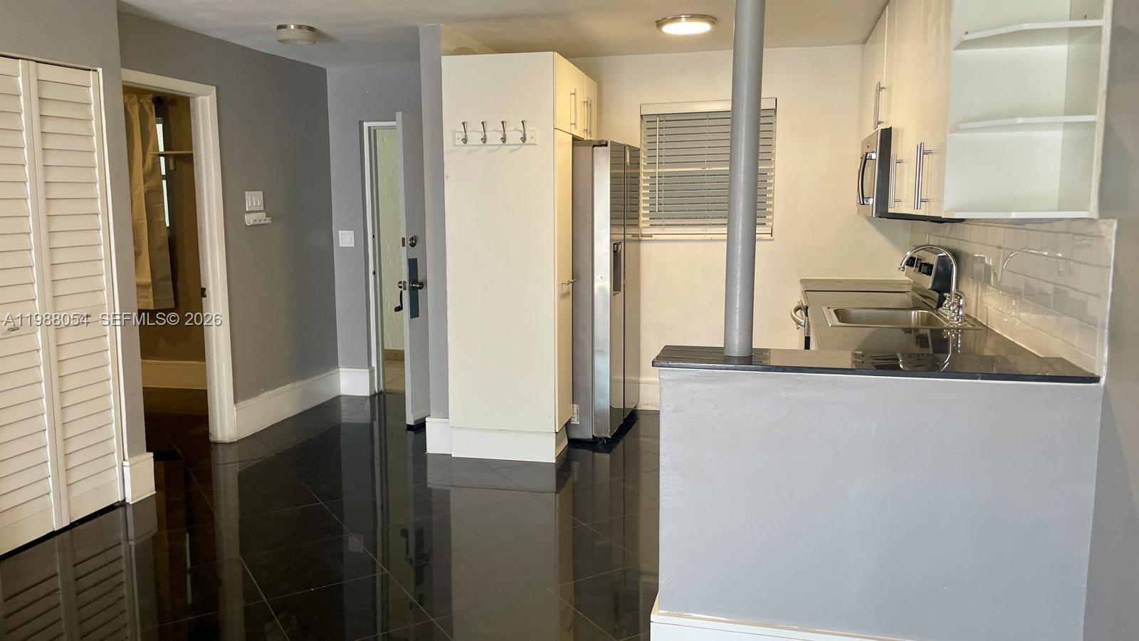 LA MAR BREEZE WATER VIEWS - Residential