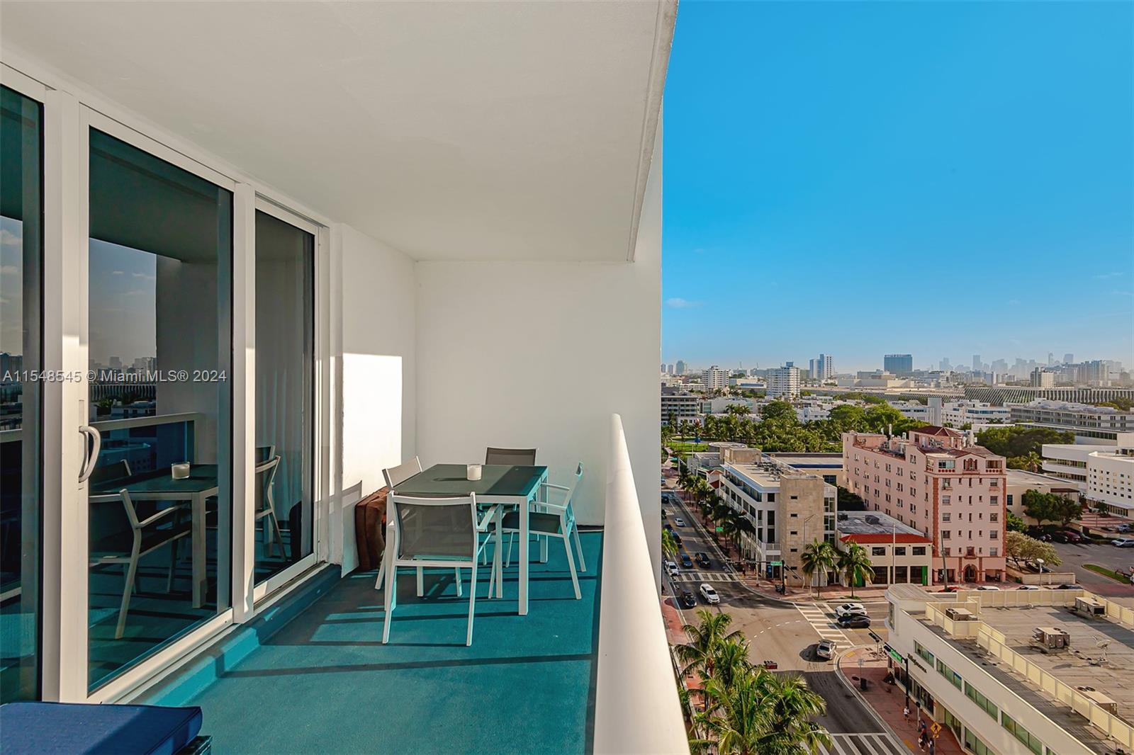 2301 Collins Ave 1230