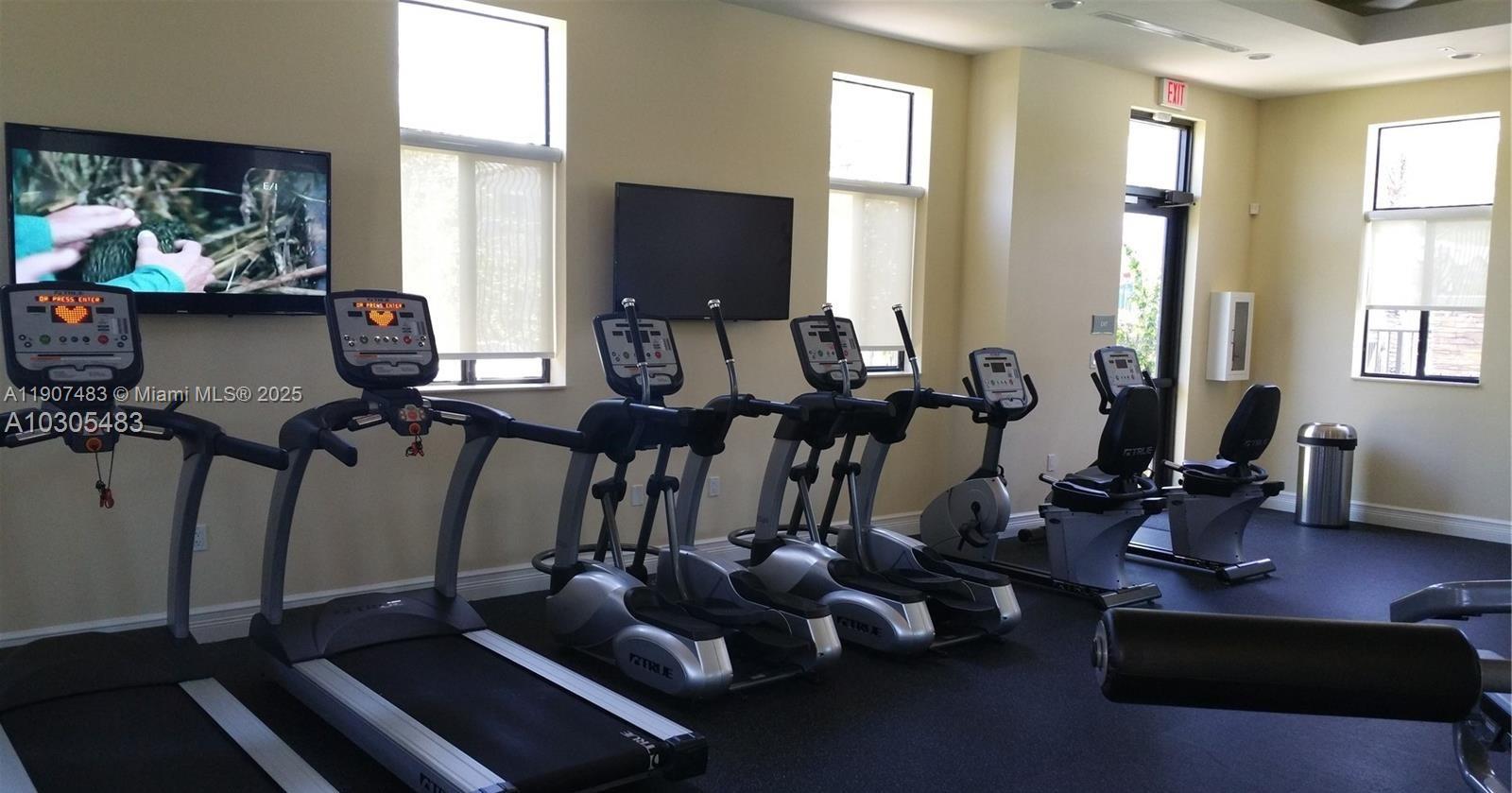 GARDEN ESTATES AT THE HAM - Residential